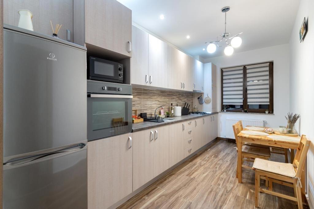 Isaran Apartment